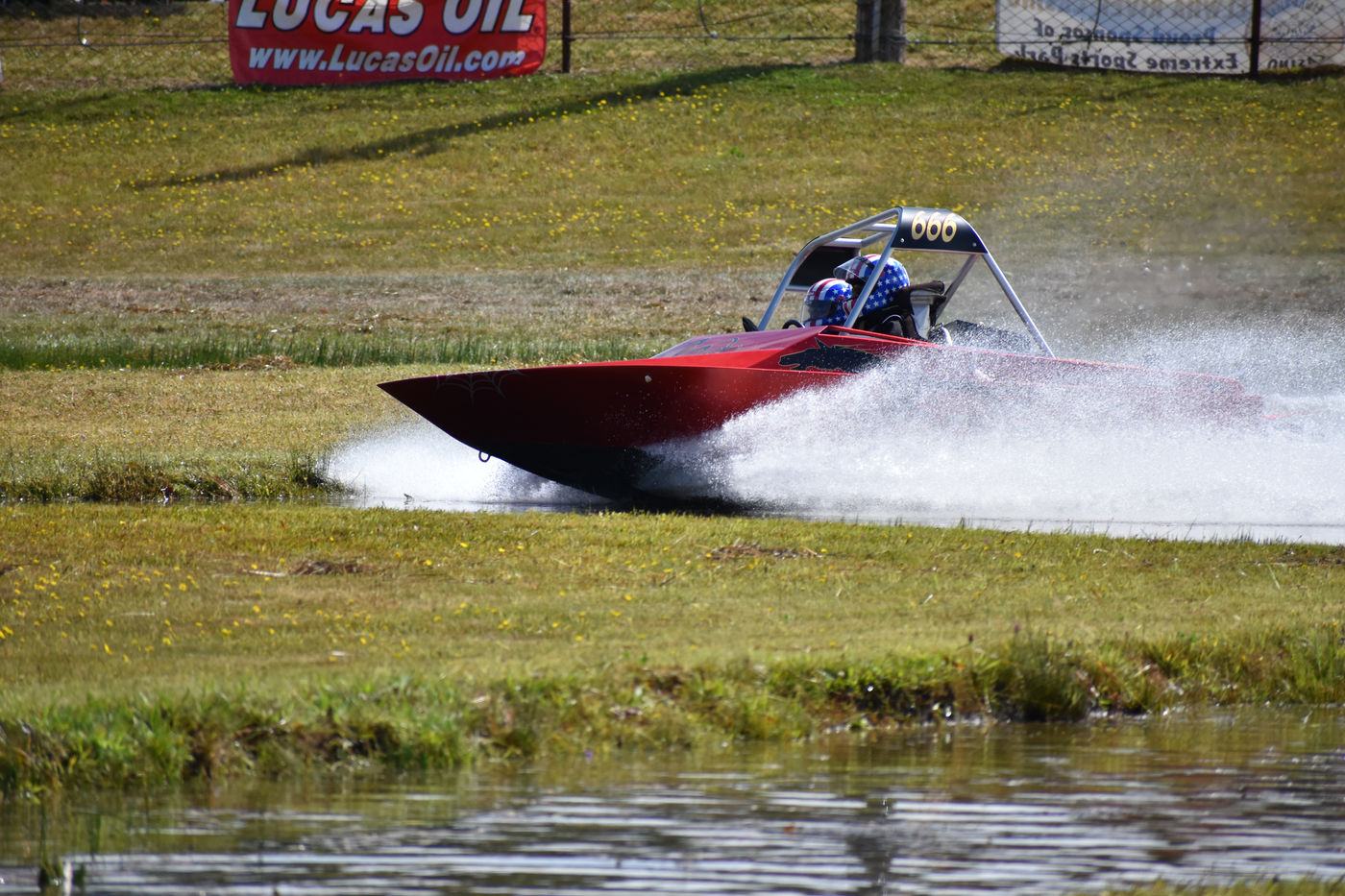Boat #666 Wayshegoes / DarkHorse Racing.